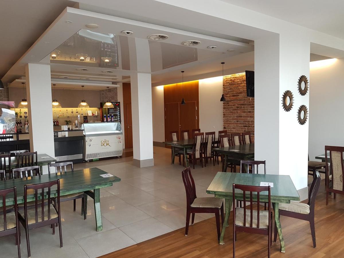 Motel Duet Granowo Dış mekan fotoğraf